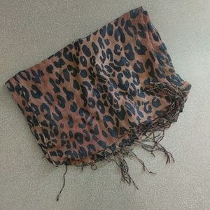 Leopard print scarf
